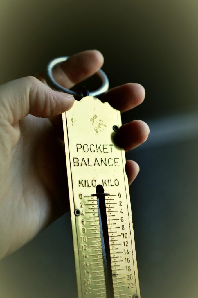 hand balance, weight, kilo, weigh, kilogram, weigh out, metal, weight control, power, measure up, weight measure, gold, strength